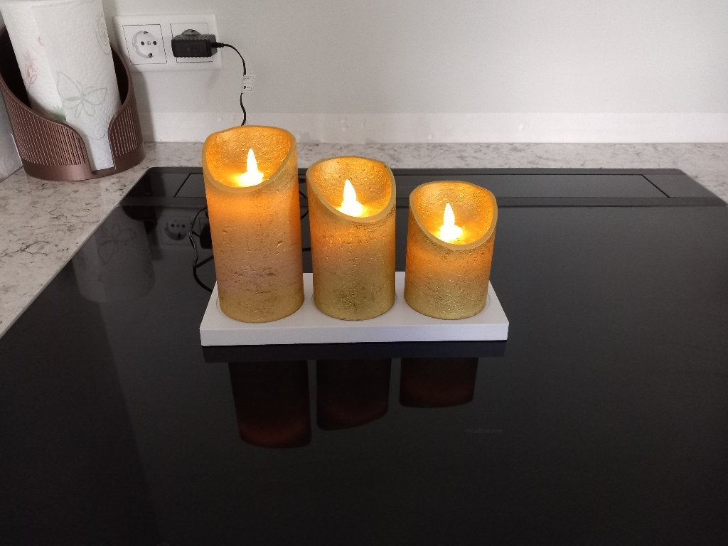 NIEUWE SET  OPLAADBARE KAARSEN EN SCHAAL  VAN HEERDINK, Overige materialen, Overige merken, Nieuw, Ophalen of Verzenden