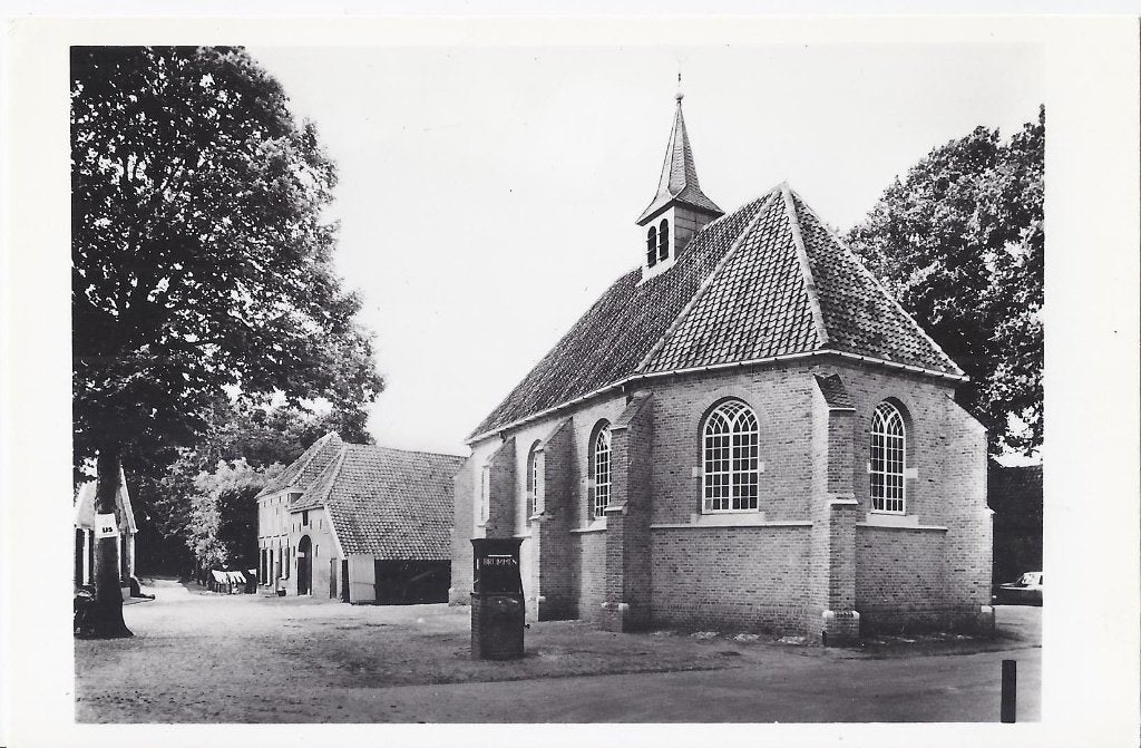 Bronkhorst Kapel Oude Ongelopen Ansichtkaart ( 9754 ), Verzamelen, Ophalen of Verzenden, 1960 tot 1980, Gelopen