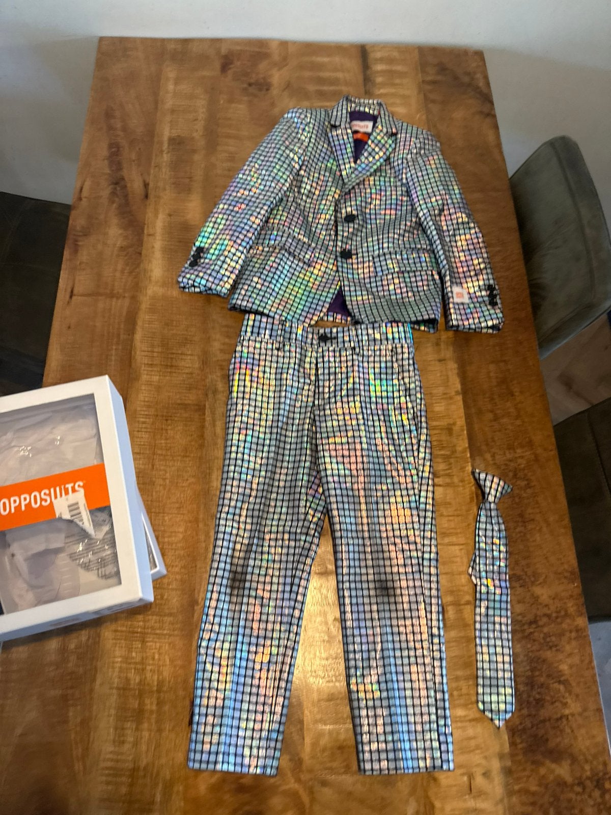 Opposuits disco pak holografisch 110/116 met stropdas, Kinderen en Baby's, Kinderkleding | Maat 110, Verzenden, Zo goed als nieuw