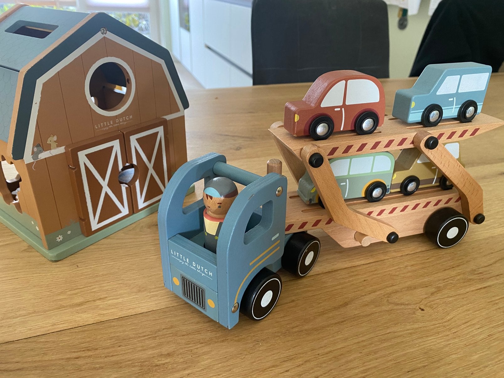 Little dutch vrachtauto hout, Ophalen, Zo goed als nieuw
