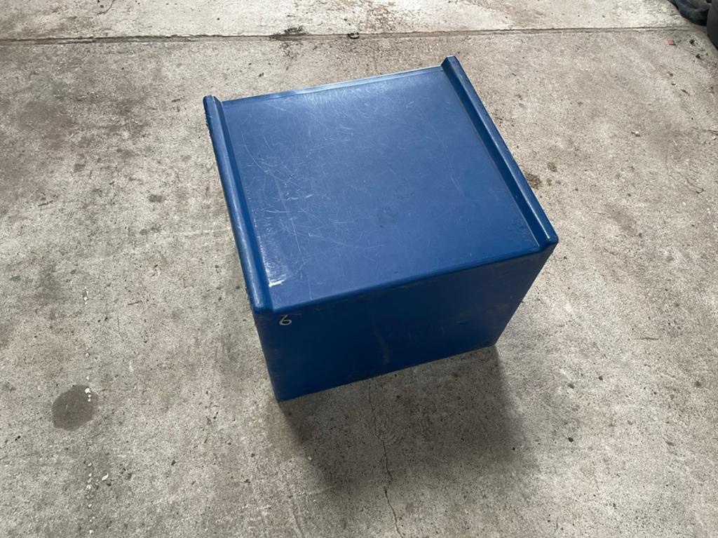 Bezorgbox / pizzabox / bezorgkoffer / carbage run, Fietsen en Brommers, Brommers | Toebehoren, Ophalen, Gebruikt