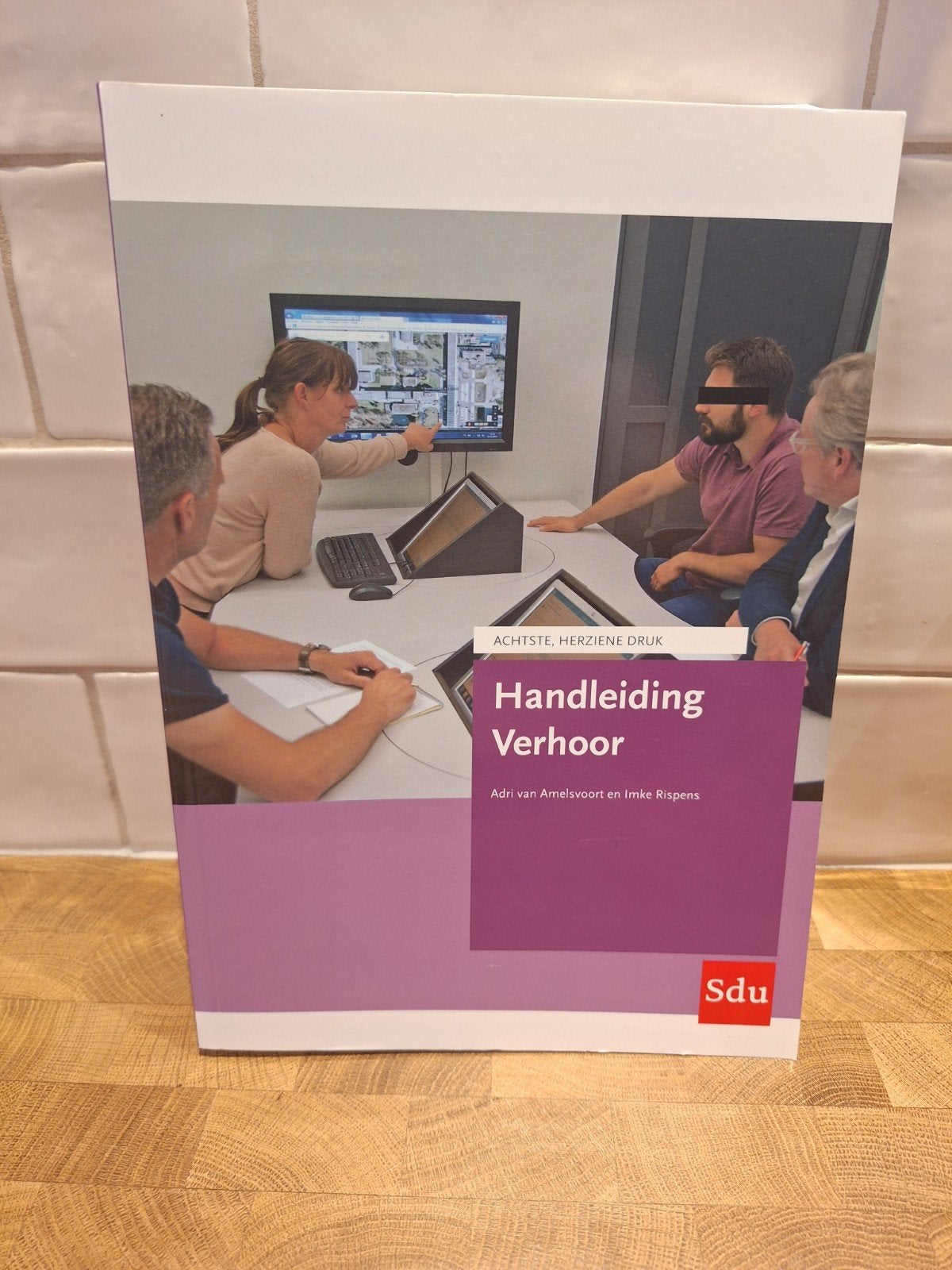 Handleiding Verhoor - Adri van Amelsvoort & Imke Rispens, Adri van Amelsvoort en Imke Rispens, Zo goed als nieuw, Gamma, HBO