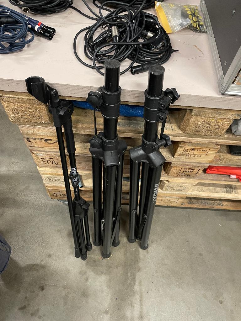 microfoon standaard en luidspreker standaard, Ophalen, Zo goed als nieuw, Instrumentstandaard, Microfoon