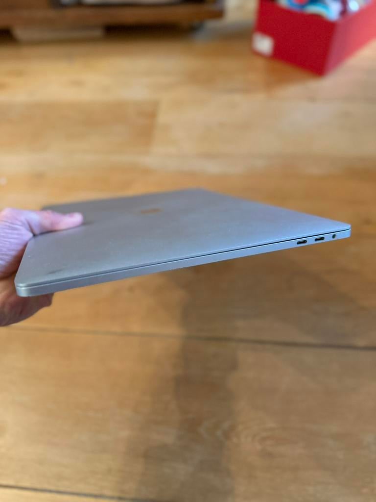 Apple Macbook Pro 2017 - ook te ruil, Computers en Software, Apple Macbooks, MacBook Pro, Gebruikt, 2 tot 3 Ghz, Overige groottes