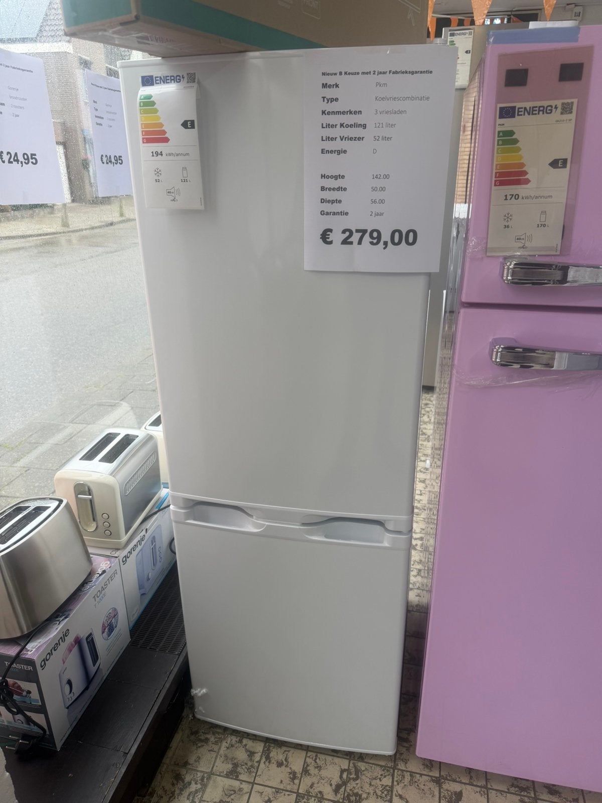 Koelvriescombinatie nieuw 50cm breed 142 hoog ideaal camping, Met aparte vriezer, Nieuw, Ophalen of Verzenden, Energieklasse A of zuiniger