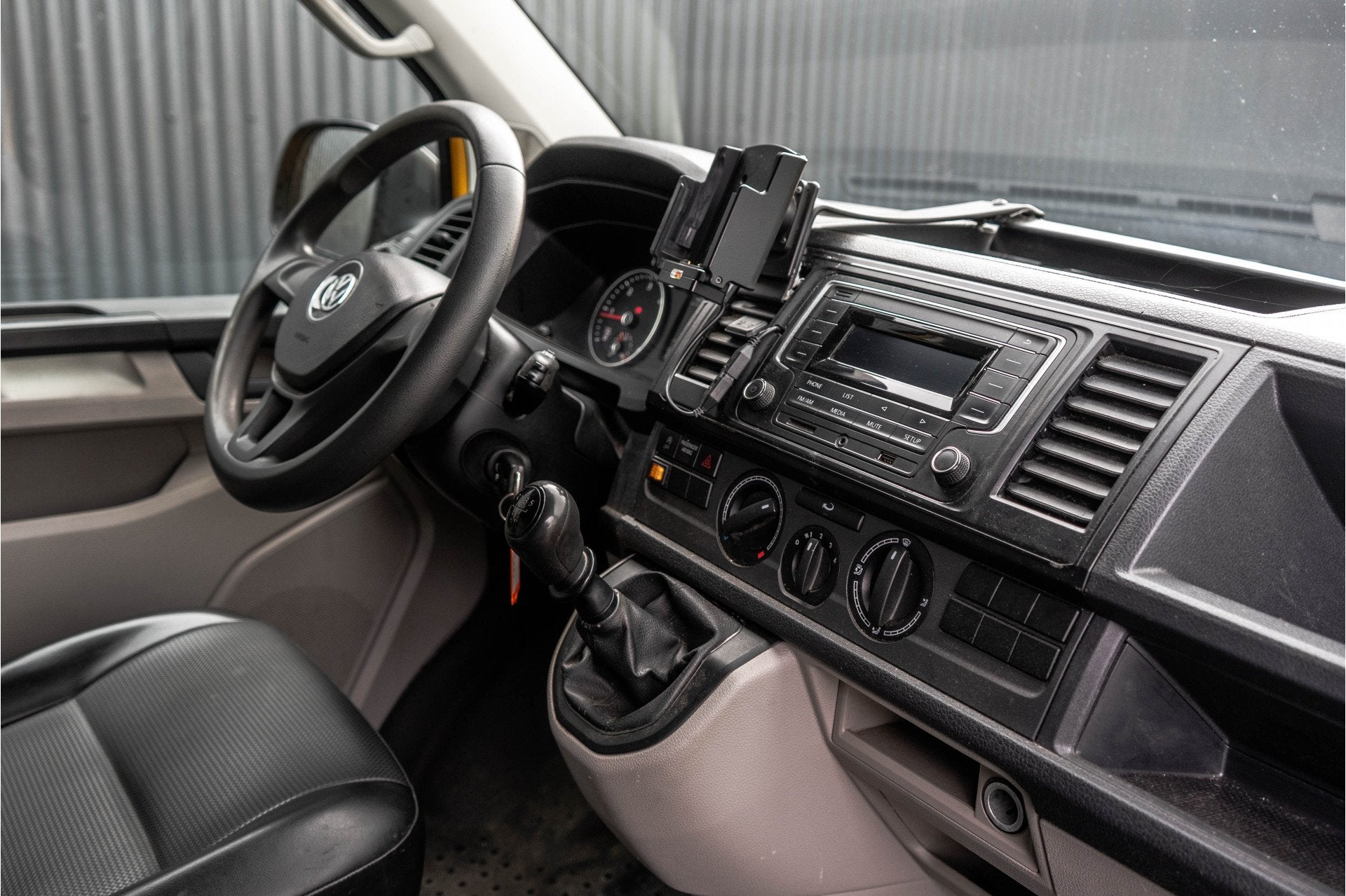 Volkswagen Transporter L1H1 | Trekhaak (bj 2018), Voorwielaandrijving, Gebruikt, 4 cilinders, Volkswagen