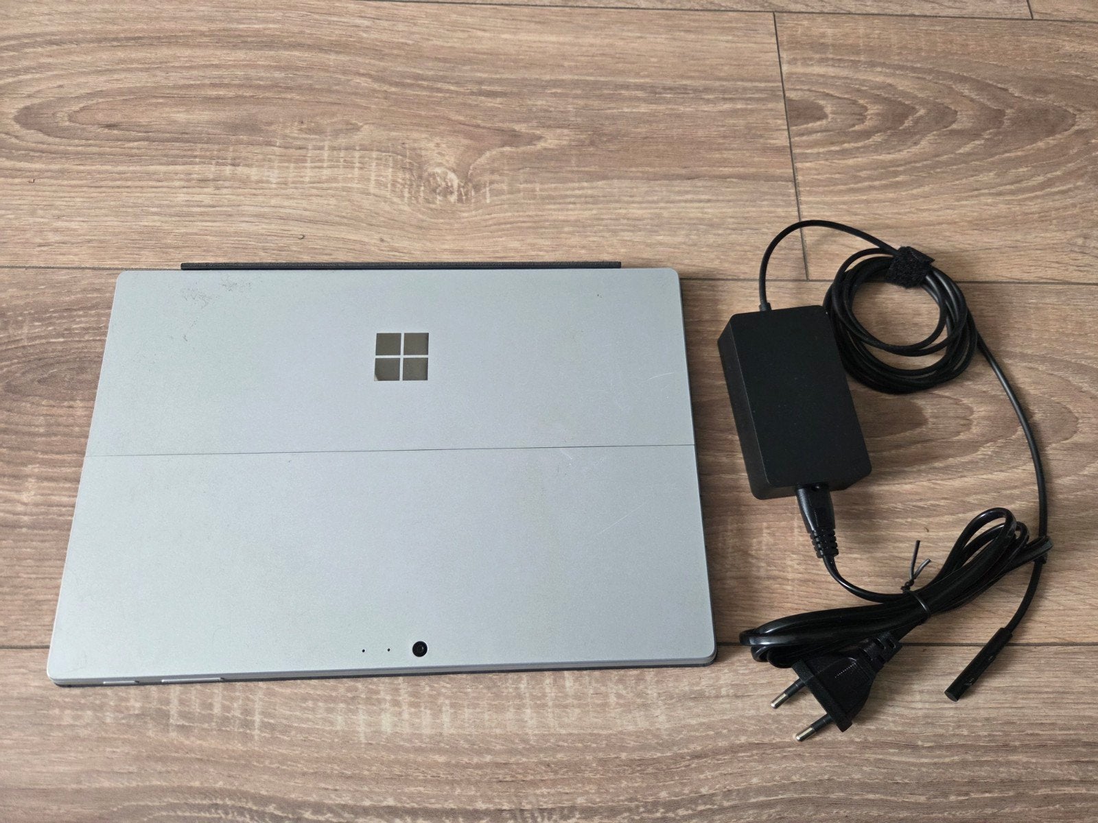AANGEBODEN SURFACE PRO I5-7300U 4GB RAM 120GB SSD, Ophalen of Verzenden, 13 inch, 2 tot 3 Ghz, SSD