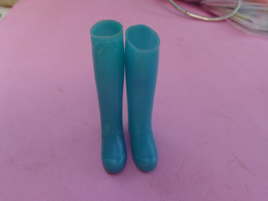 Barbie vintage Aqua rain boots, Ophalen of Verzenden, Gebruikt, Accessoires
