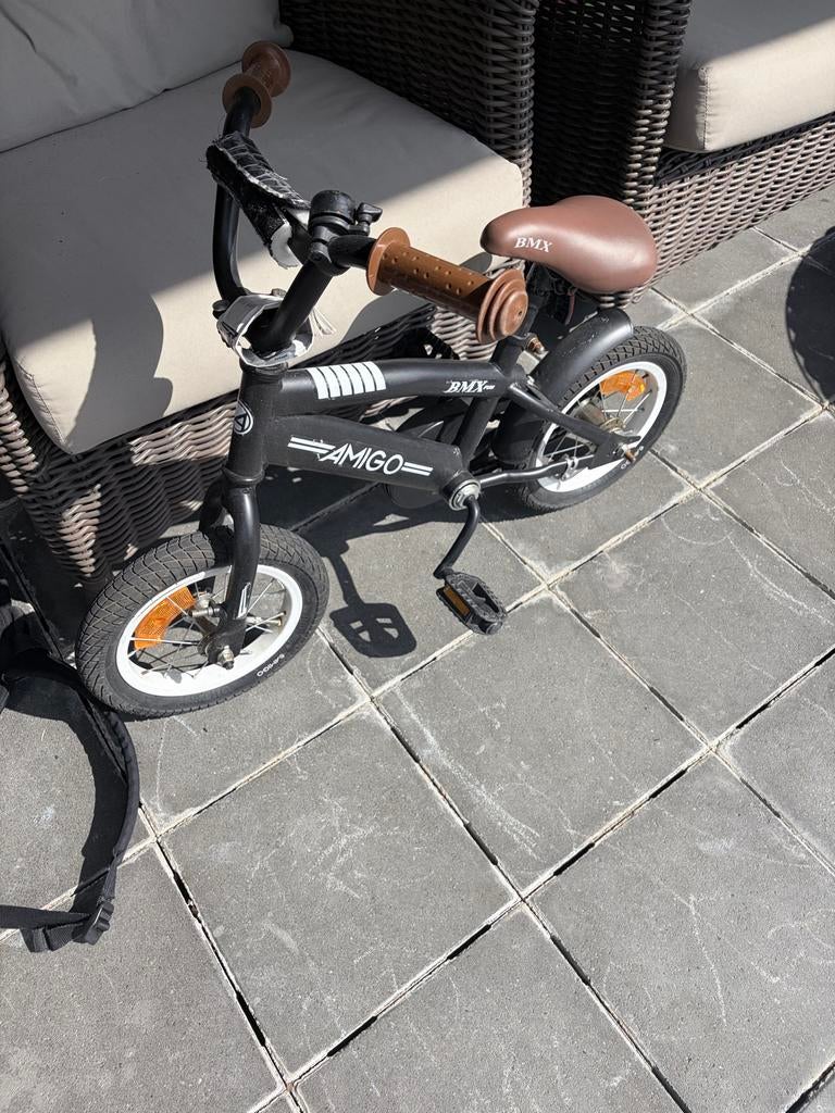 Amigo BMX kinderfiets - Zwart, 12 inch, Fietsen en Brommers, Fietsen | Kinderfietsjes, Ophalen, Terugtraprem, Zijwieltjes, Gebruikt