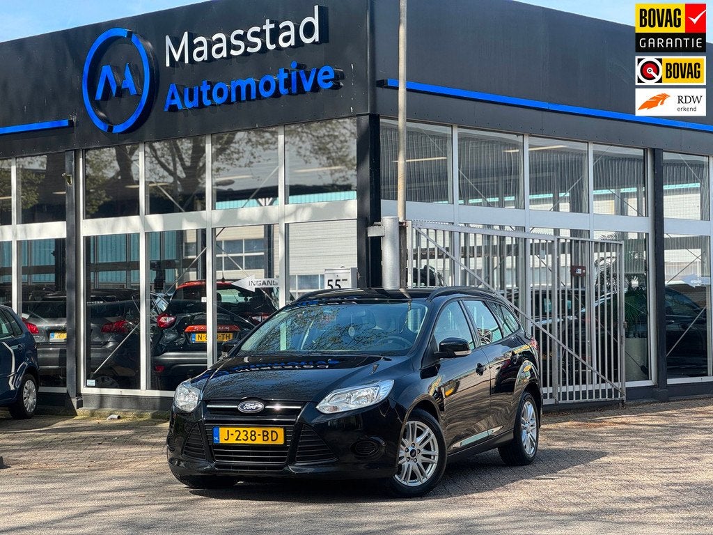 Ford Focus Wagon 1.0 EcoBoost Edition Nwe Distributie Airco, Euro 5, Gebruikt, Zwart, Zwart
