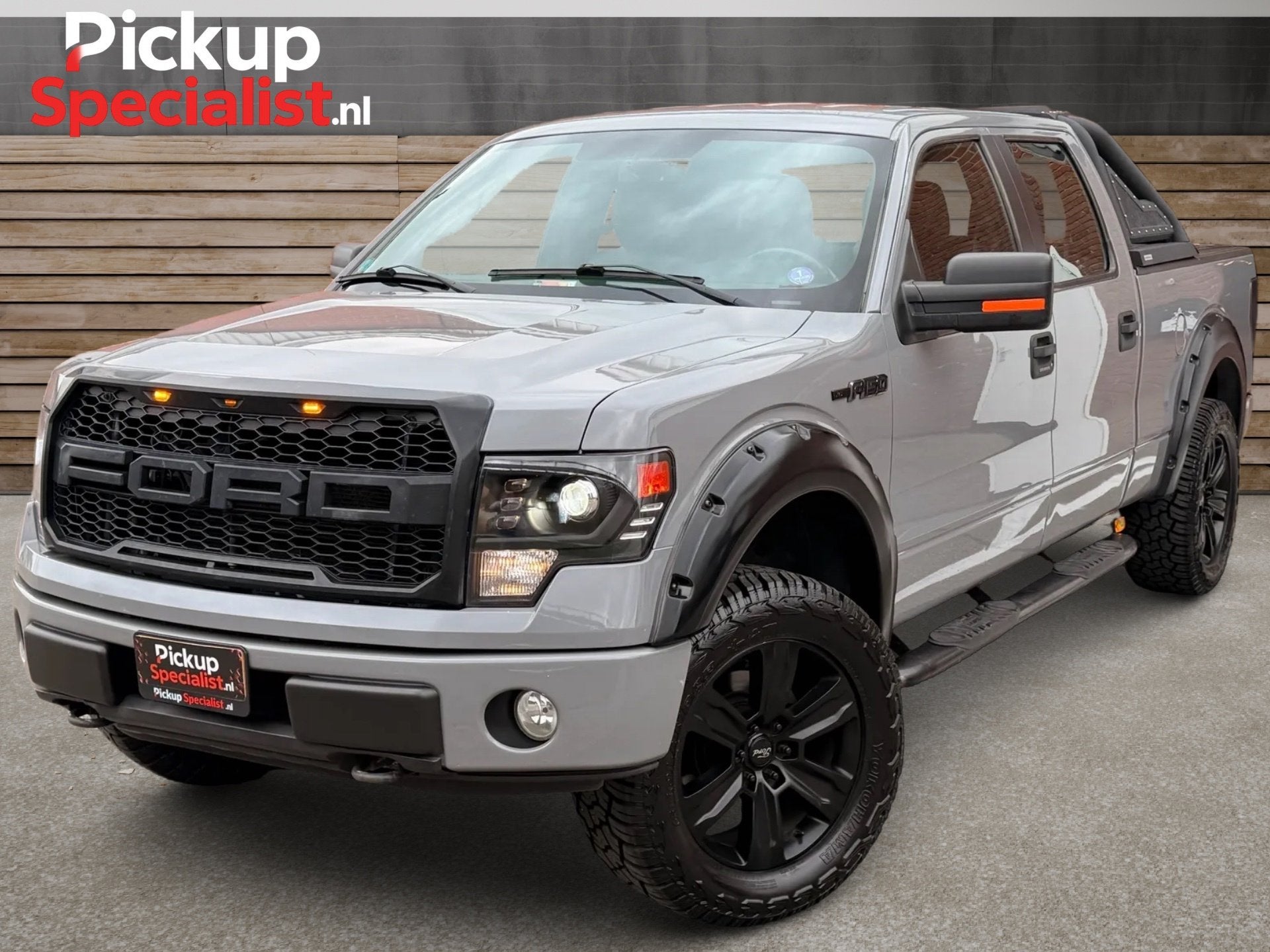 Ford F-150 5.0 V8 SuperCrew , NARDO GREY ,6 PERSOONS COMPLEE, Auto's, Automaat, Overige carrosserieën, F-150, 2891 kg