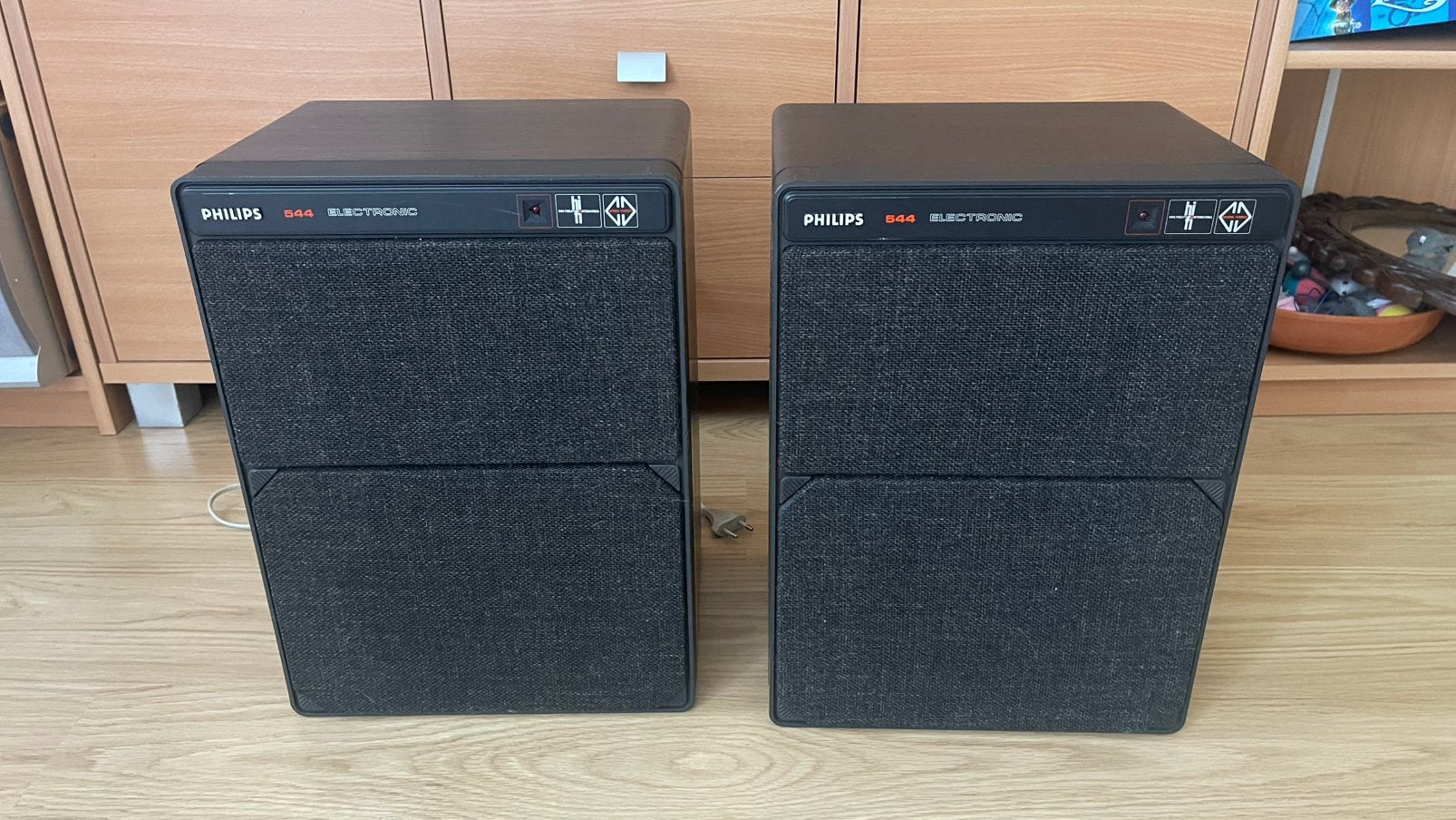 Philips 22RH544/50R Motional Feedback speakers, Ophalen, Philips, Gebruikt, 60 tot 120 watt