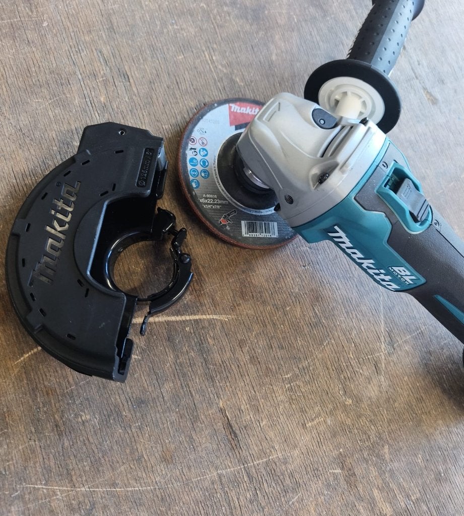 Makita DGA504 haakse slijper excl. accu – weinig gebruikt, Ophalen of Verzenden, Zo goed als nieuw, Minder dan 700 watt, Haakse handslijpmachine