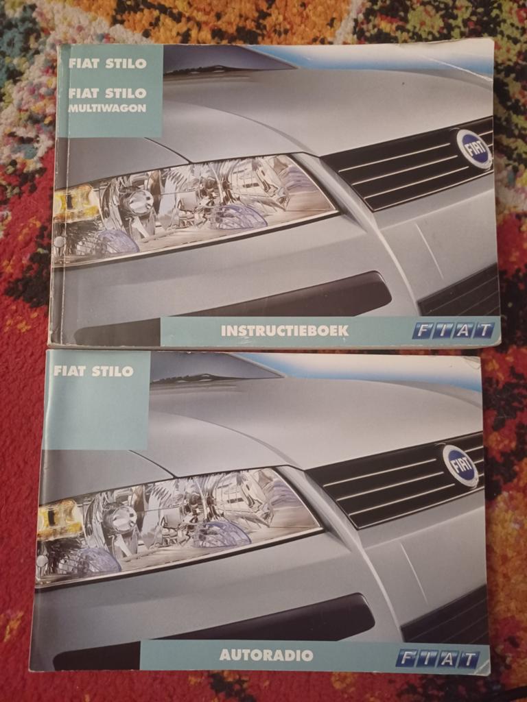 Fiat Stilo Instructieboek & Autoradio Handleiding (NL), Ophalen of Verzenden