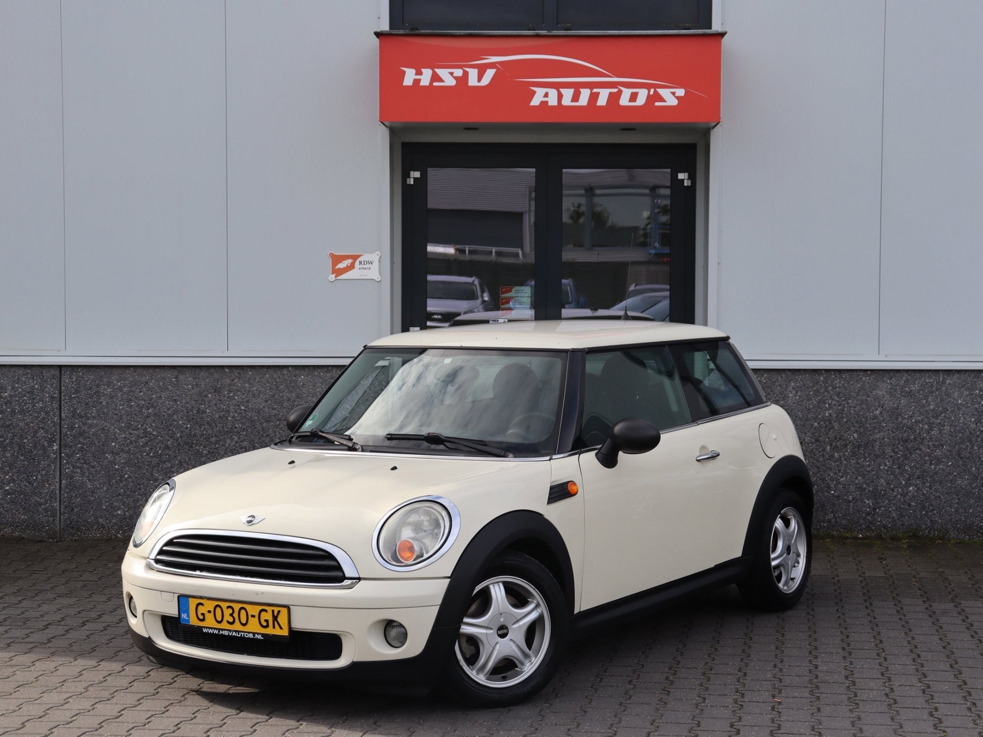 MINI One