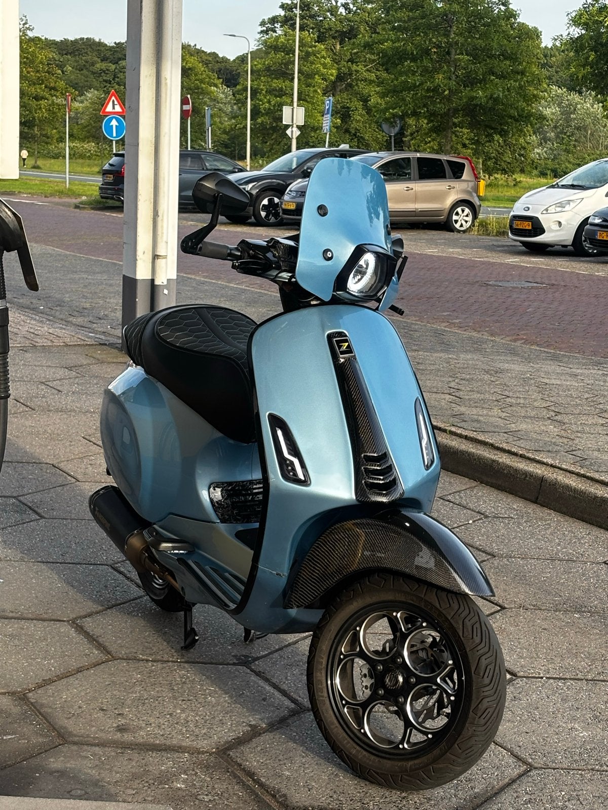 80cc Stijlvolle Vespa Sprint 2017 - mooie eyecatcher !, Fietsen en Brommers, Scooters | Vespa, Ophalen, Overige modellen, Maximaal 45 km/u