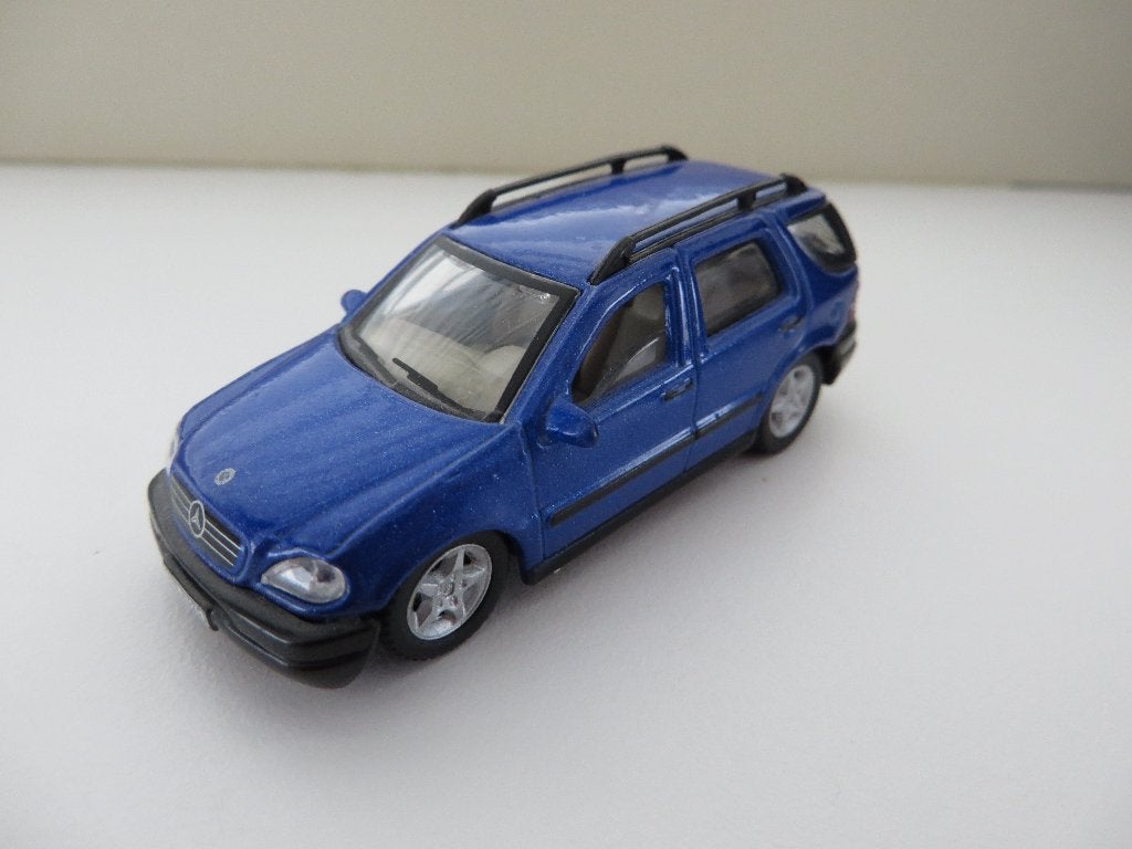 Schuco 1 op 72 Mercedes M class, Ophalen of Verzenden, Gebruikt, Auto