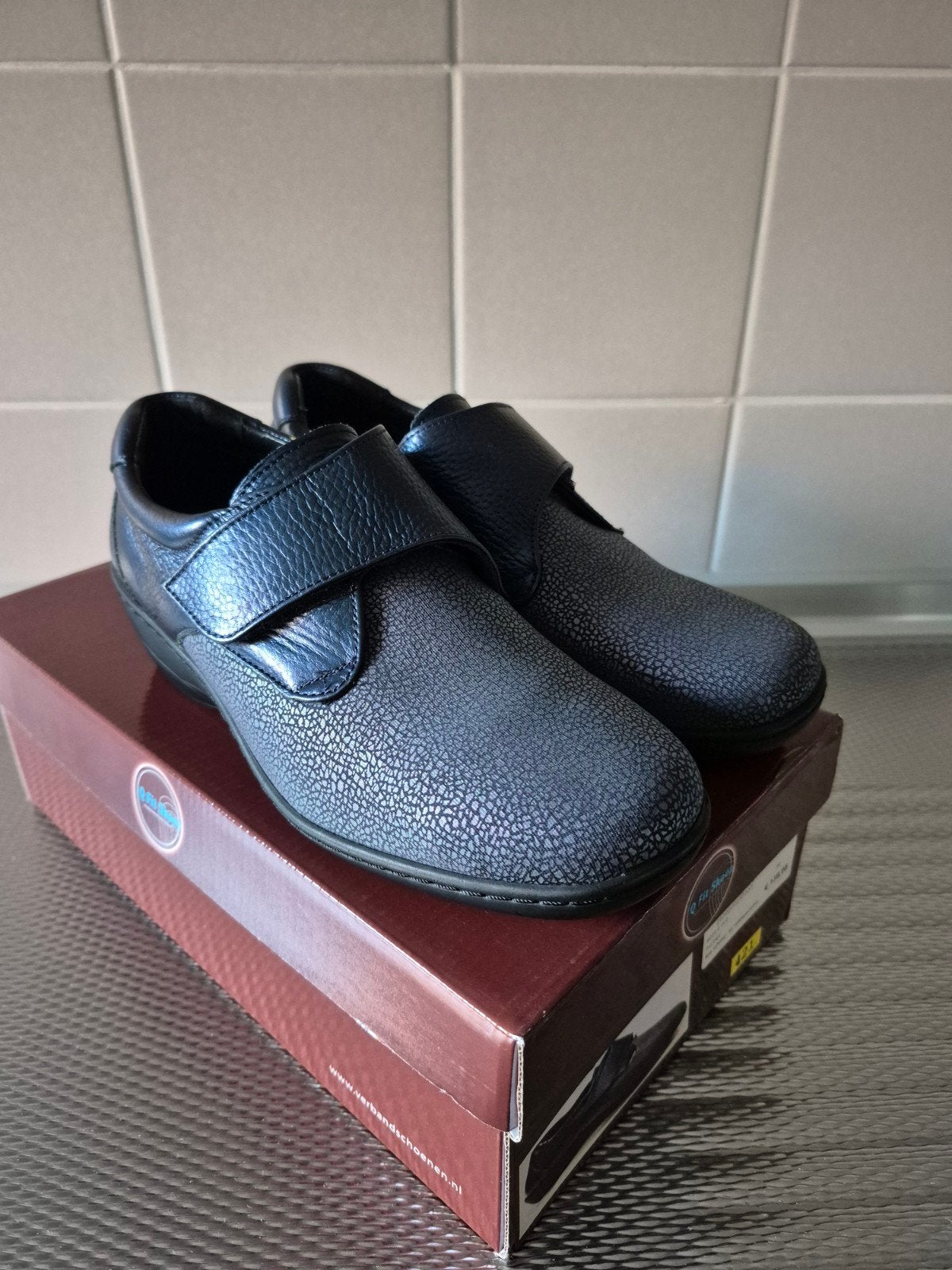 DAMES COMFORT SCHOENEN MAAT 36 ZGAN, Ophalen, Zo goed als nieuw, Blauw