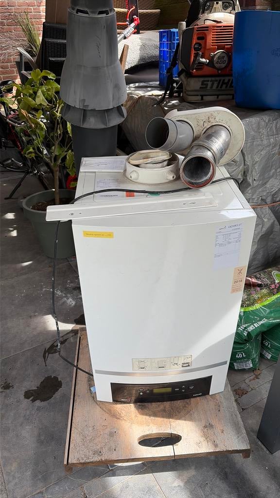 Nefit Topline compact HRC 30/CW5, Doe-het-zelf en Verbouw, Verwarming en Radiatoren, Ophalen, 30 tot 80 cm, Gebruikt, Hoog rendement (Hr)