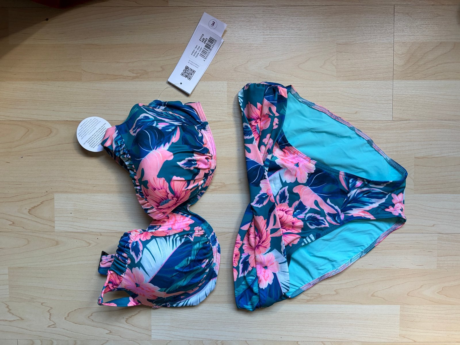 Nieuwe Sunflair bikini set, maat 42E, bloemenprint, Kleding | Dames, Ophalen of Verzenden, Nieuw, Meerkleurig, Bikini