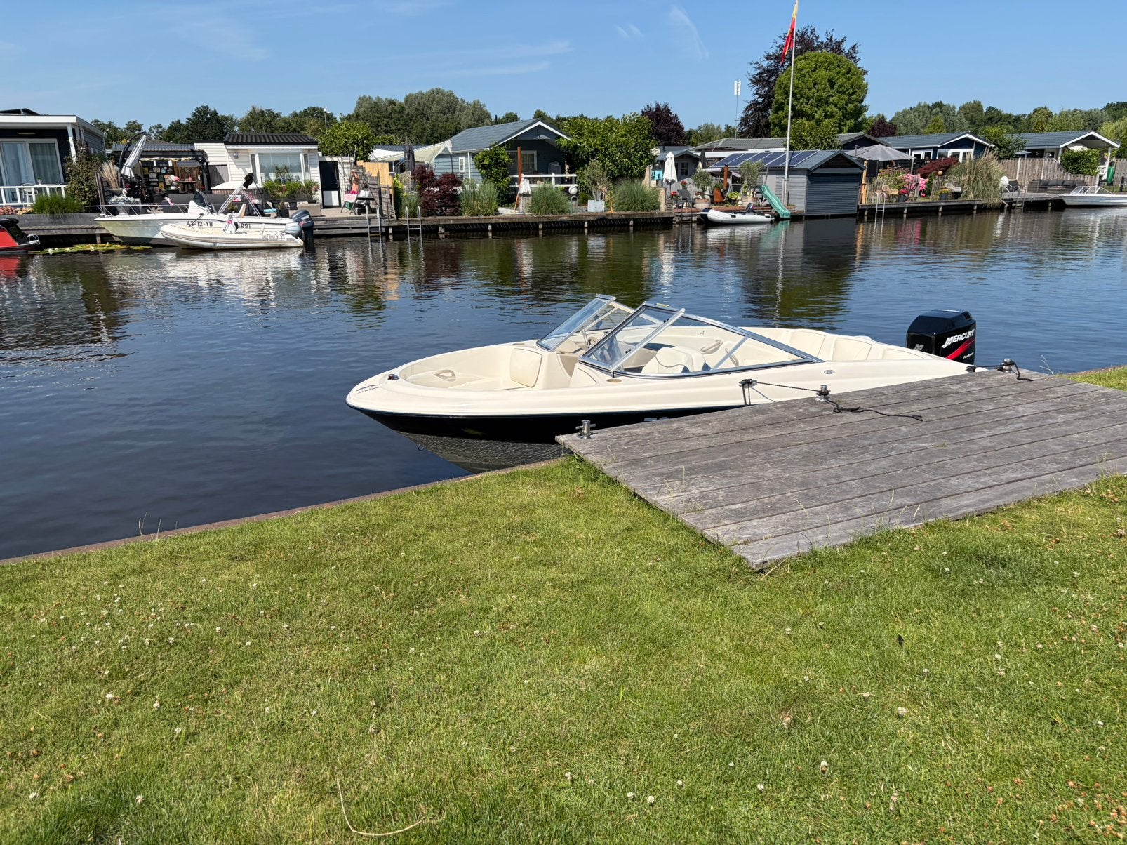 Bayliner 180 Capri bowrider 90 pk outboard, Watersport en Boten, Ophalen of Verzenden, Bayliner