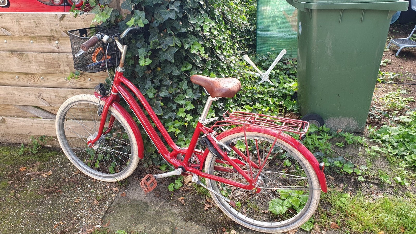 Rode damesfiets 24 inch met versnellingen, Overige merken, Gebruikt, Velgrem, Versnellingen