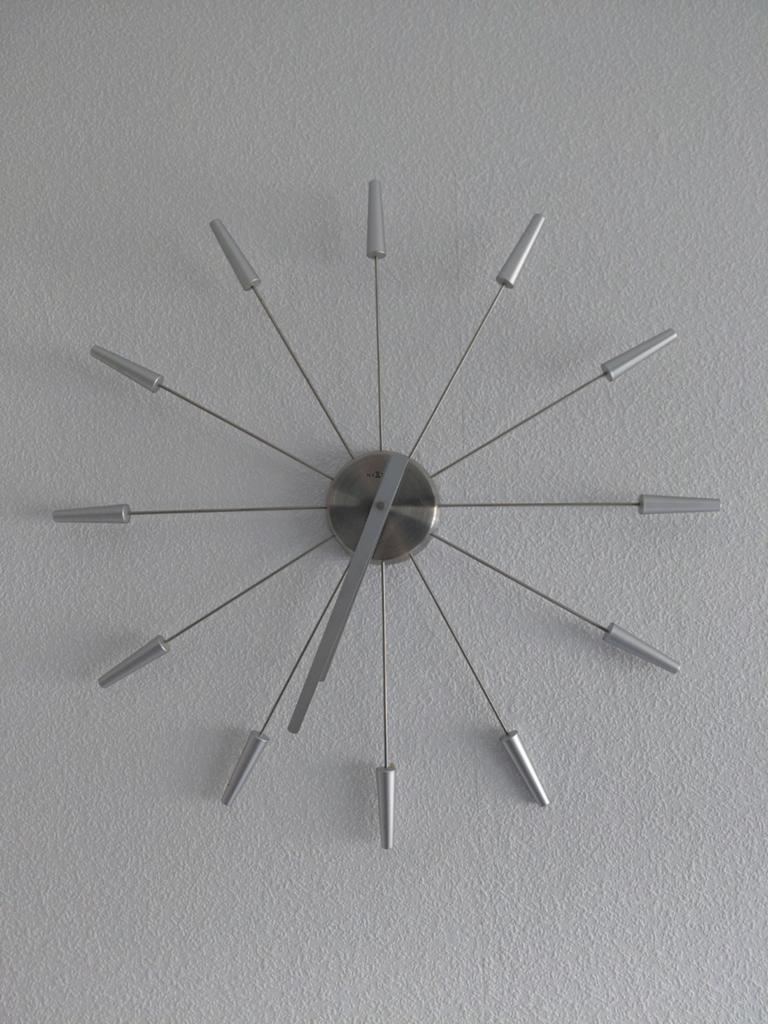 Moderne NEXTIME wandklok - 59 cm doorsnee, Ophalen of Verzenden, Zo goed als nieuw, Wandklok