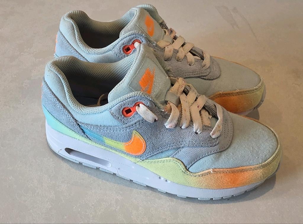 Nike Air Max 1 playground maat 35,5, Ophalen of Verzenden, Gebruikt, Jongen of Meisje, Sportschoenen