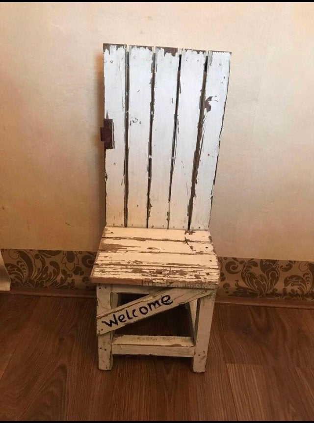 Brocant stoeltje Welcome, Hout, Ophalen of Verzenden, Wit, Gebruikt