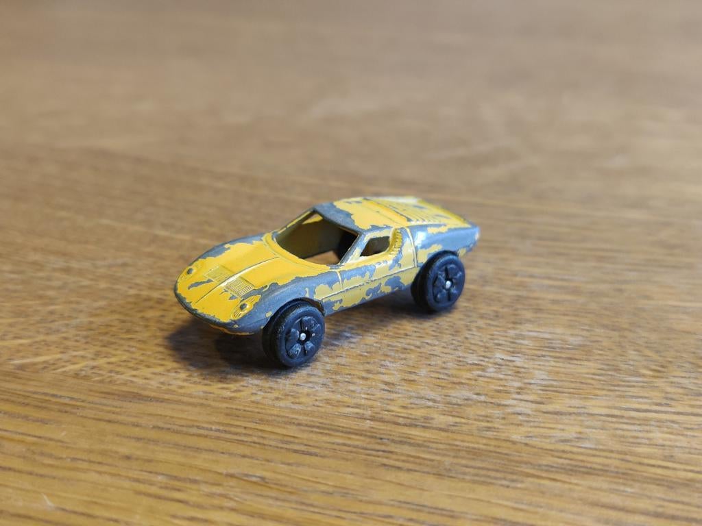 Playart Lamborghini Miura GEEL, Hobby en Vrije tijd, Modelauto's | Overige schalen, Ophalen of Verzenden, Zo goed als nieuw, Auto