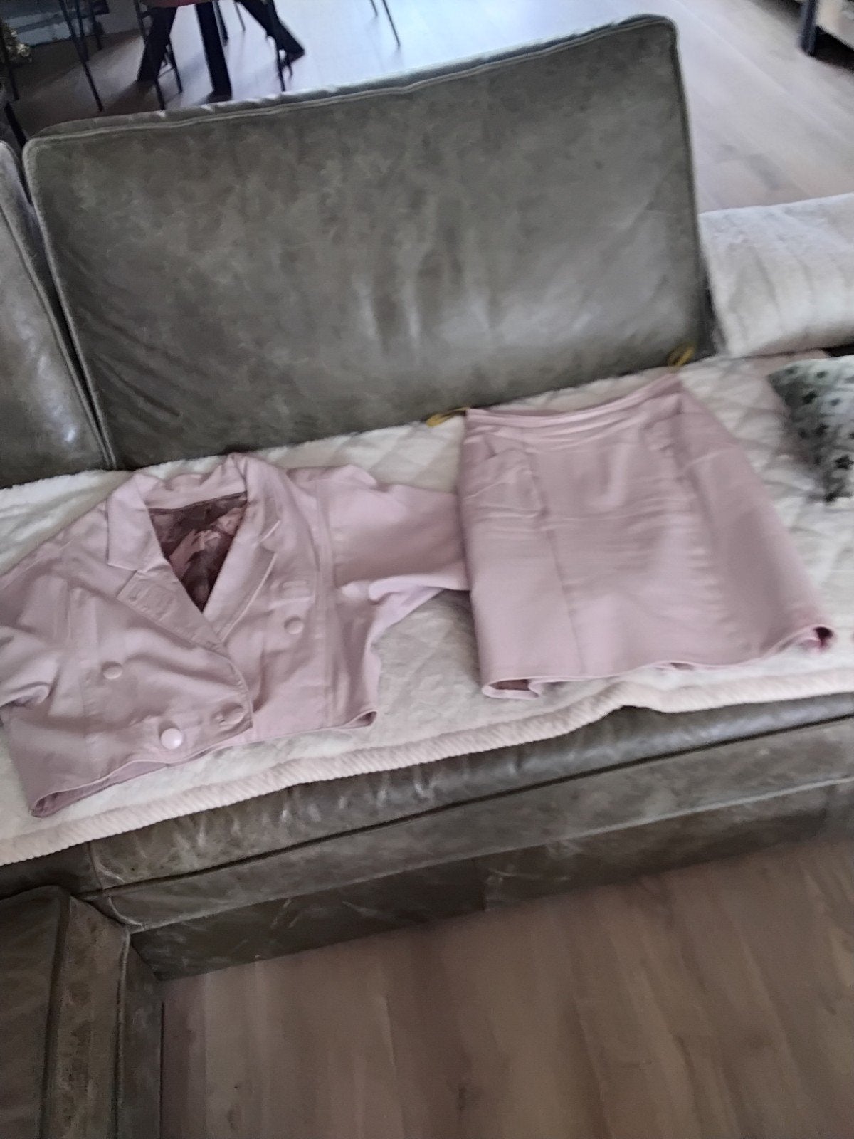 Metallic roze leren rok en jas set, Kleding | Dames, Rokken, Maat 38/40 (M), Ben van Leeuwen, Ophalen of Verzenden, Zo goed als nieuw