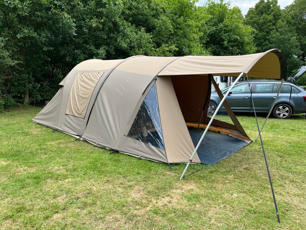 Falco Havik 3200 tunneltent met dakluifel en voorscherm, Ophalen, Zo goed als nieuw, Tot en met 4