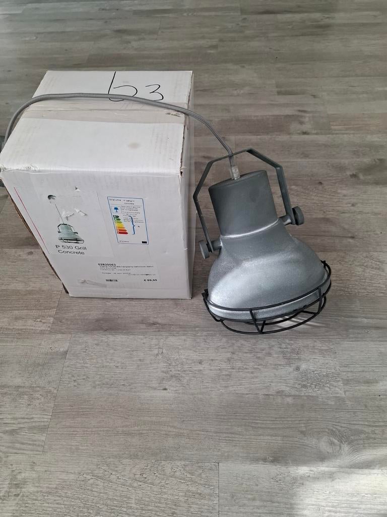Nieuwe Industriële Hanglamp Straluma P 530 Grill Concrete, Overige materialen, Nieuw, Ophalen of Verzenden, Minder dan 50 cm