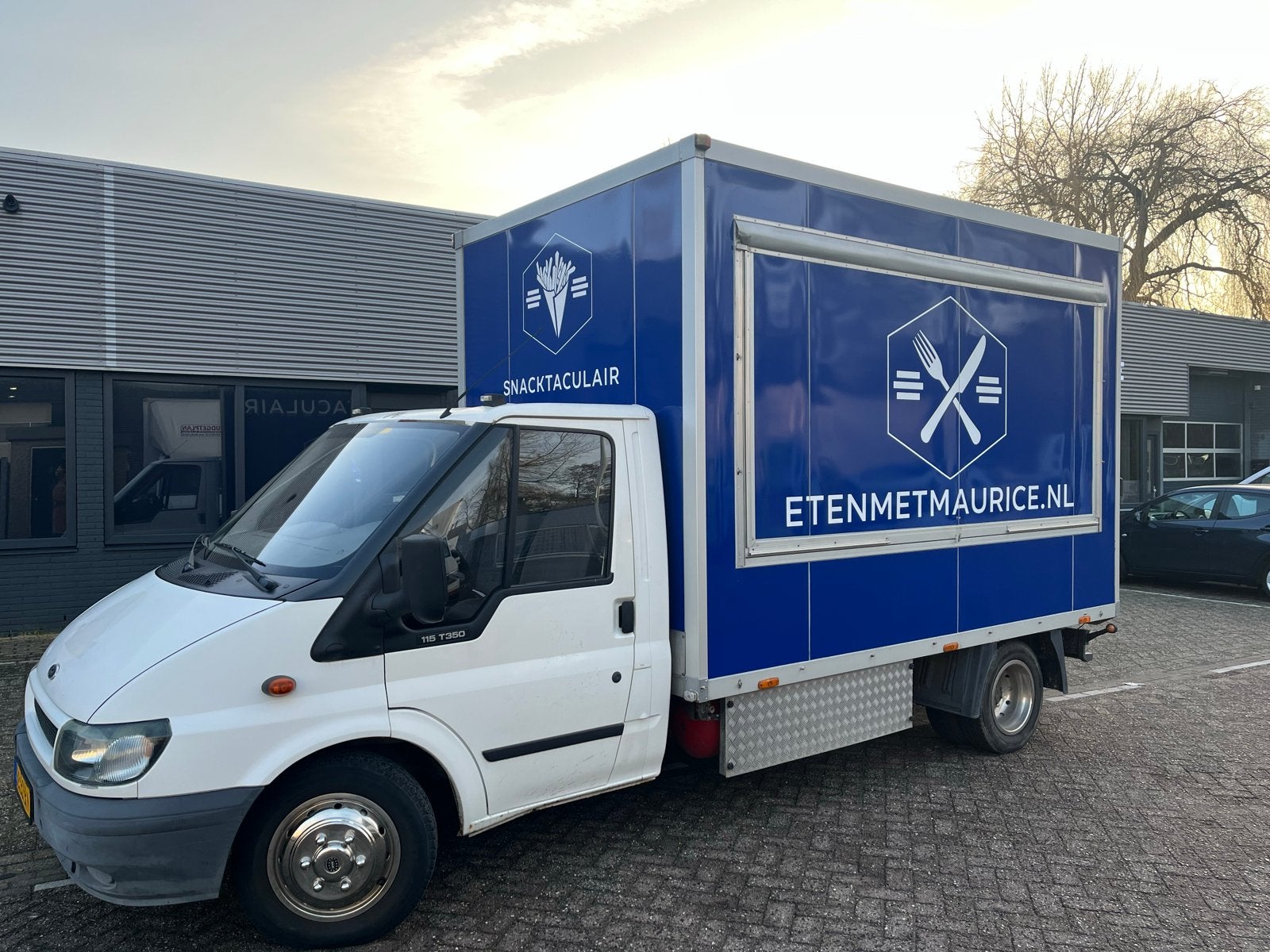 Verkoopwagen/foodtruck, Ophalen, Snacks