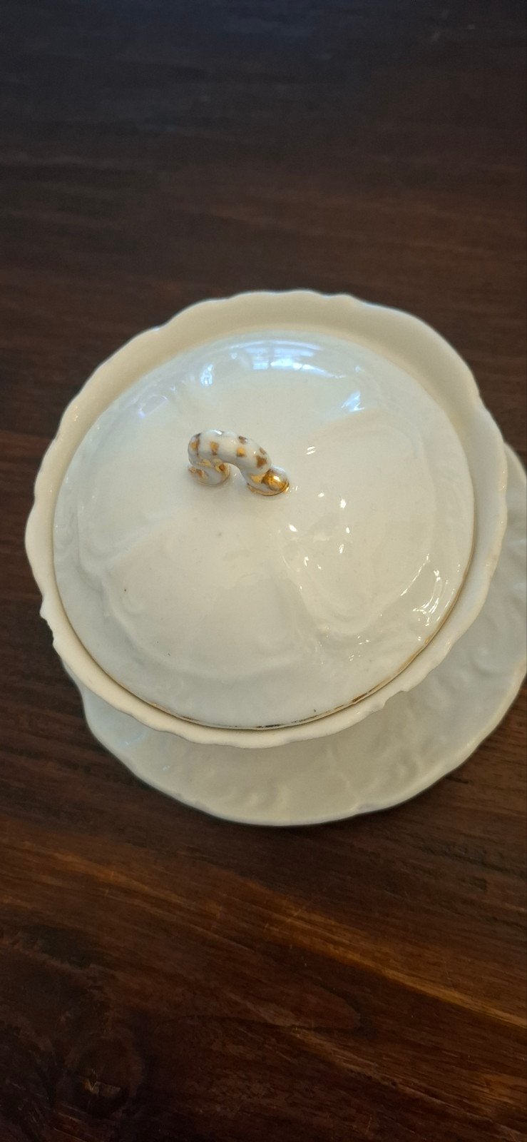 Antieke Porseleinen boterpot met Gouden Details, Ophalen of Verzenden