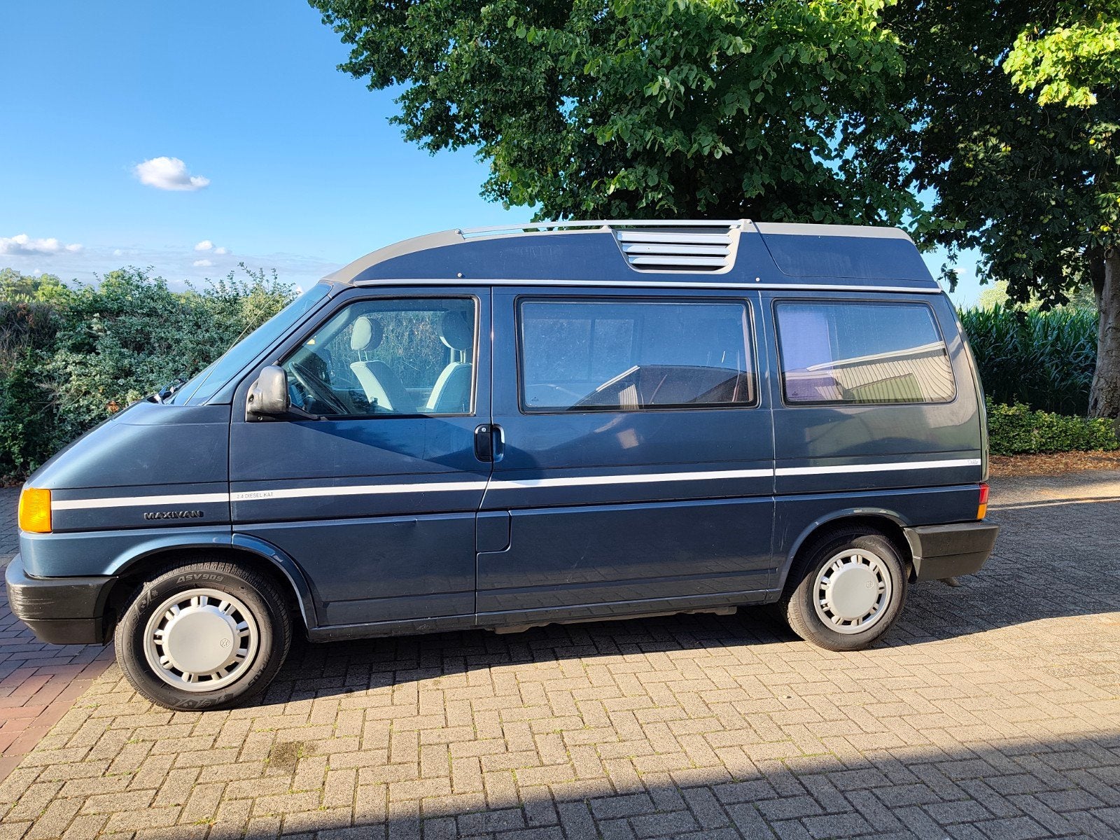 Volkswagen T4 2.4D Dehler Maxivan Camper weinig kilometers, Buscamper of Camperbus, Volkswagen, Particulier, 4 tot 5 meter