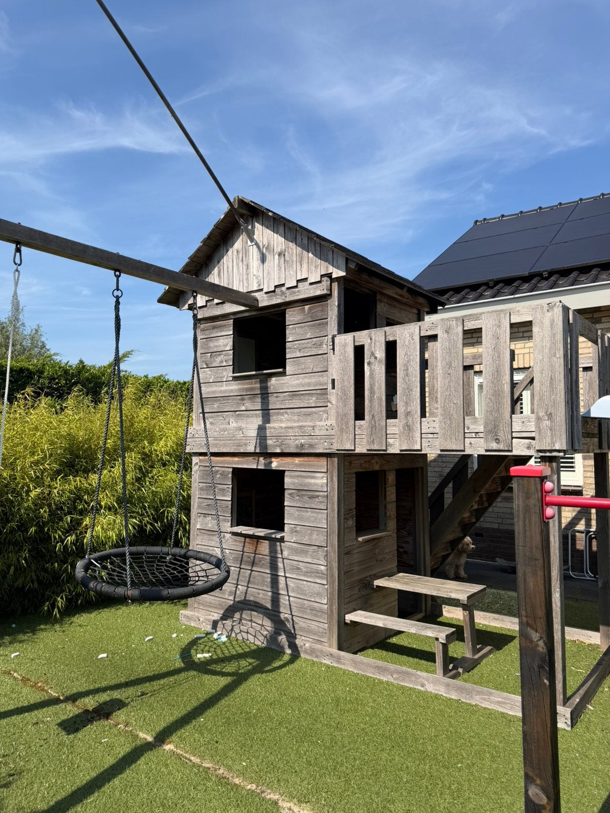 Speeltoestel voor in de tuin. Met glijbaan, huisje, schommel, Dieren en Toebehoren, Meerdere dieren, Postduif