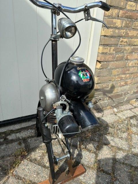 Berini eitje op standaard, Ophalen, Gebruikt, Blok, Overige merken