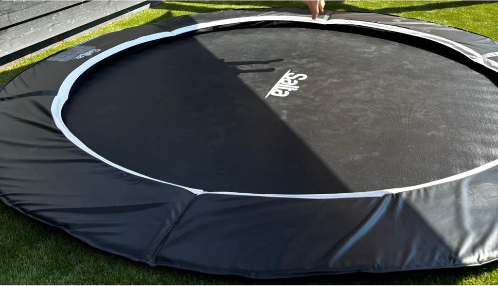 Salta Trampoline, Ophalen, Zo goed als nieuw