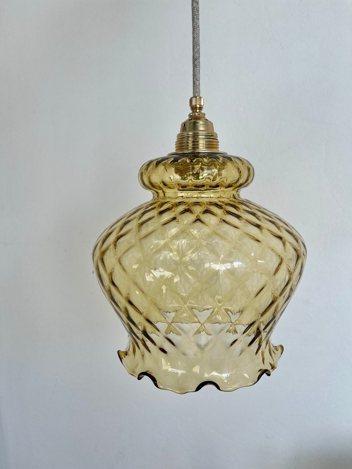 Smoked Amber Prachtige Vrije grote Vintage hanglamp, Ophalen of Verzenden, Zo goed als nieuw, Glas, E27 (groot)
