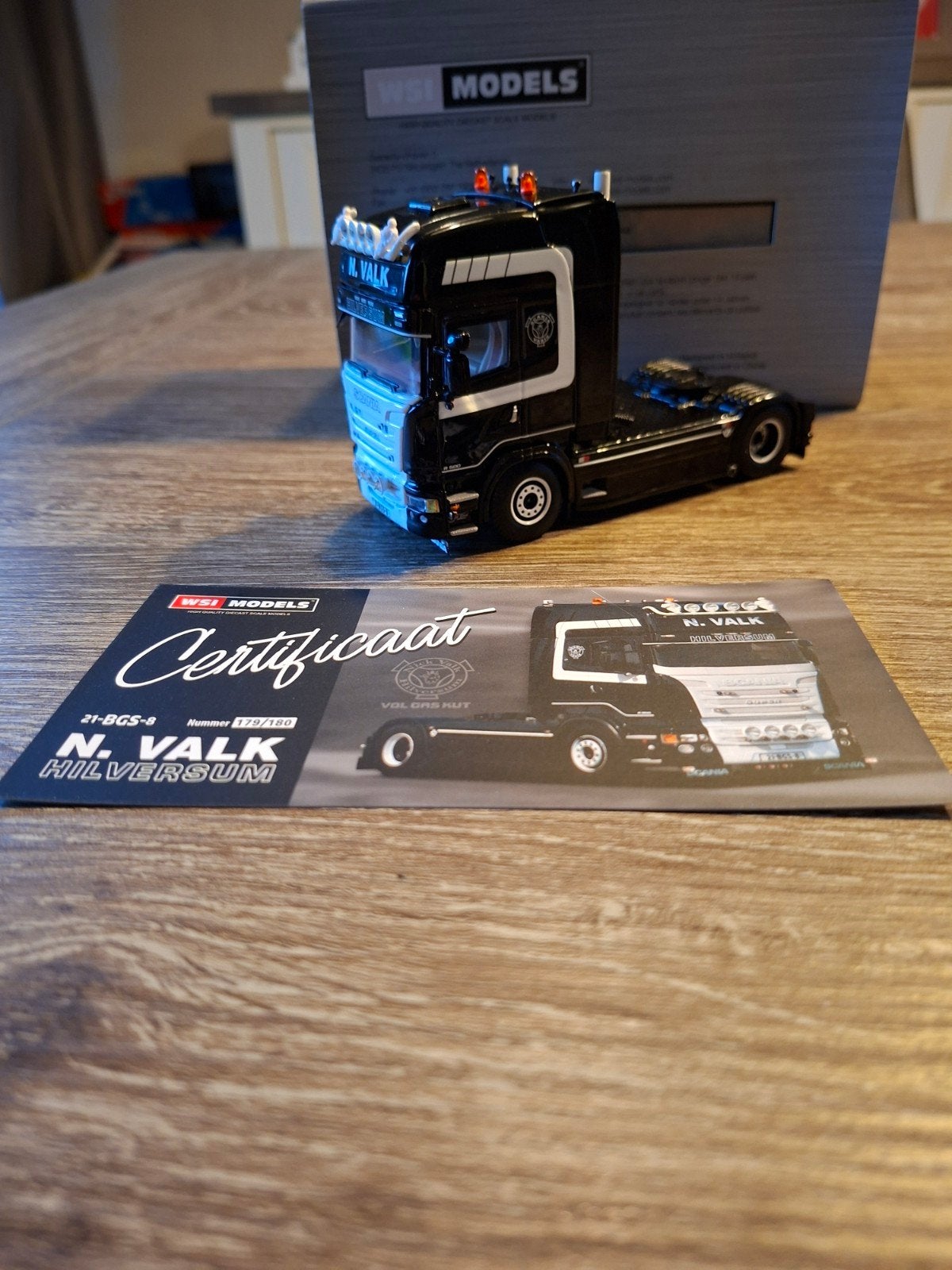 WSI SCANIA R6 NICK VALK., Hobby en Vrije tijd, Ophalen of Verzenden, Zo goed als nieuw, Bus of Vrachtwagen, Wsi