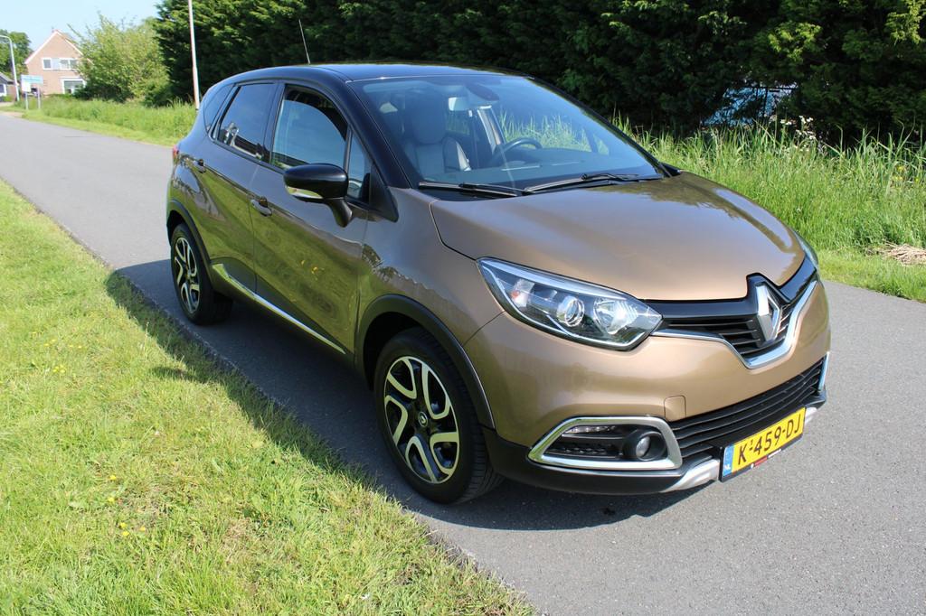 Renault Captur 0.9 TCe Xmod met Leder en Navigatie, Voorwielaandrijving, 898 cc, Gebruikt, Euro 6