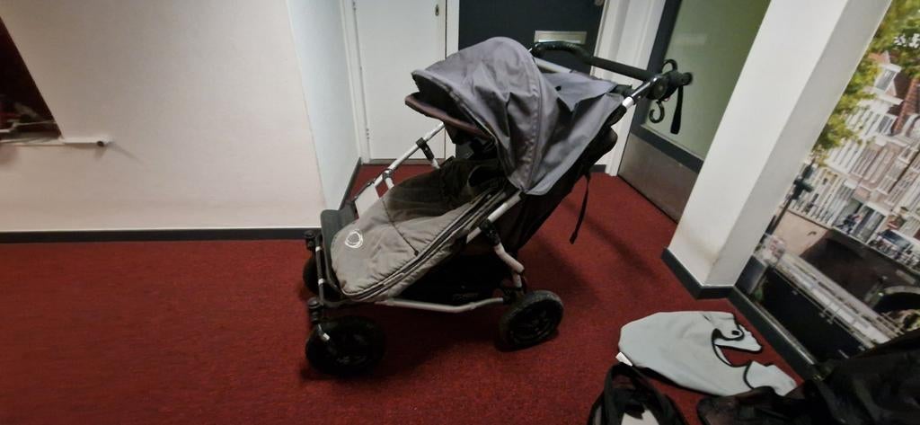 Mountain Buggy kinderwagen met veel accessoires, Ophalen