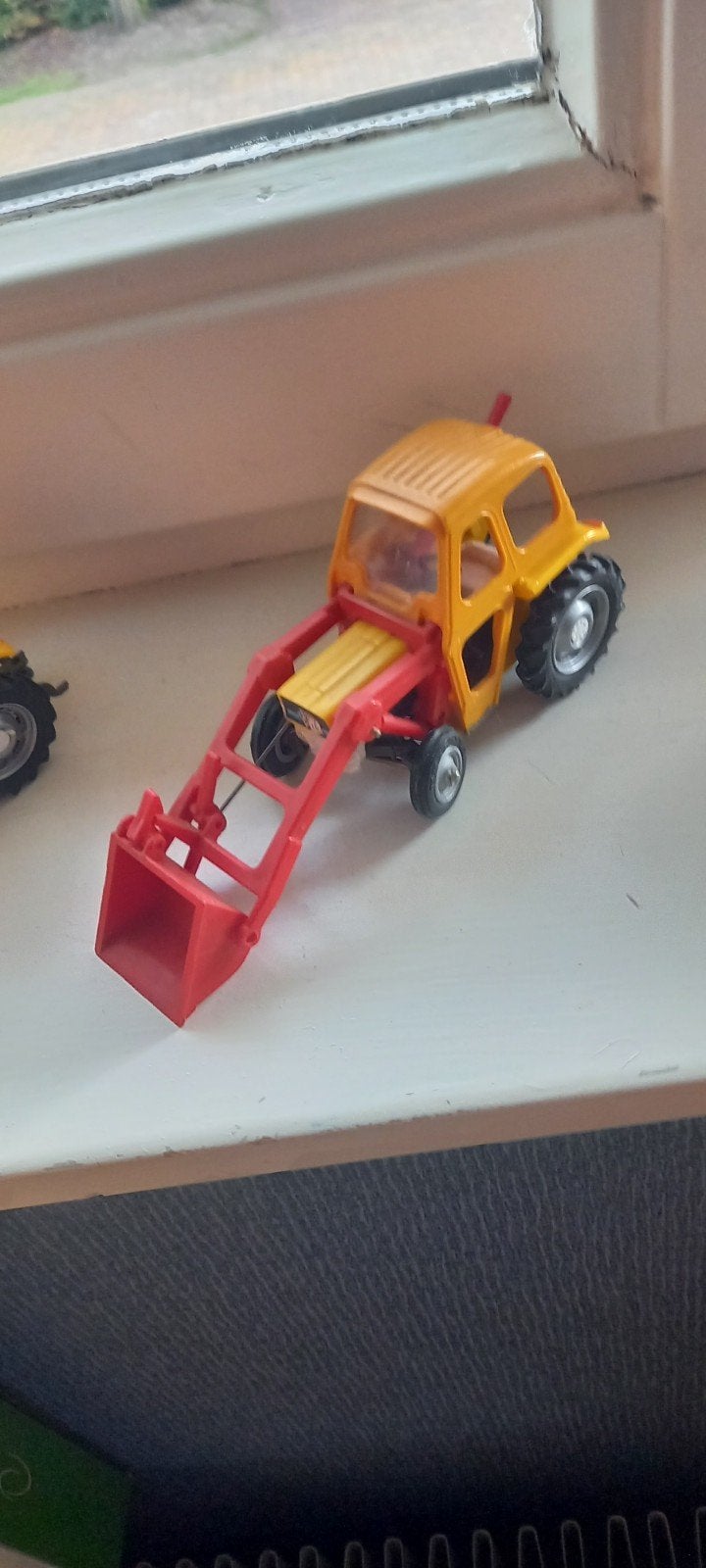 Britains  tractor jaren 70 met voorlader - Speelgoed, Ophalen of Verzenden, Gebruikt
