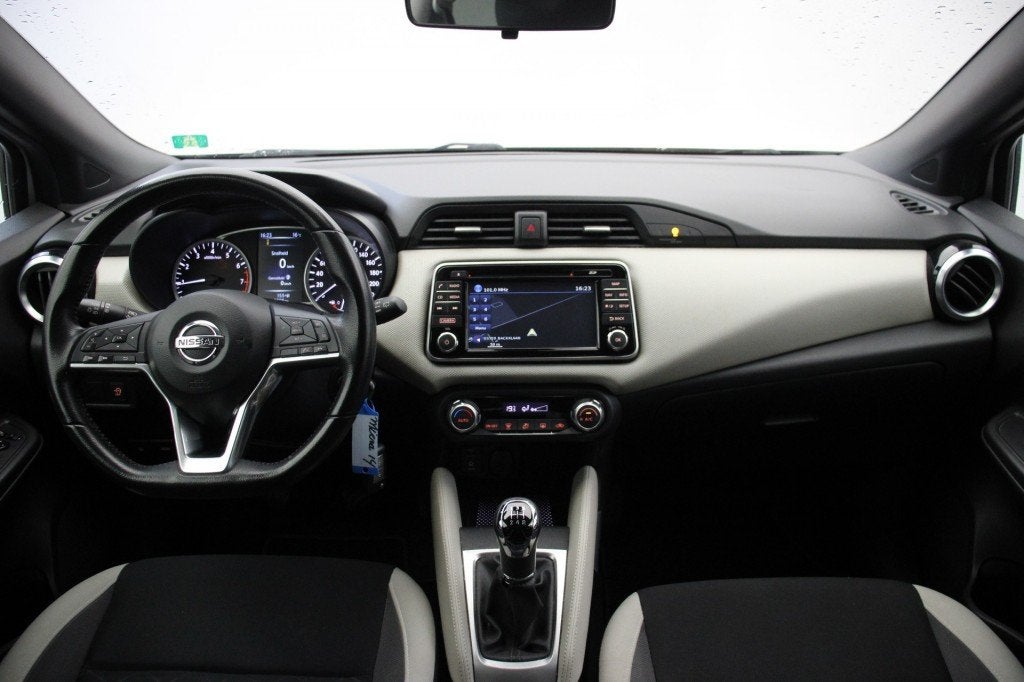 Nissan Micra 0.9 IG-T Business Edition - Navi, Camera, Cruis, Voorwielaandrijving, 525 kg, Met garantie (alle), 23 km/l