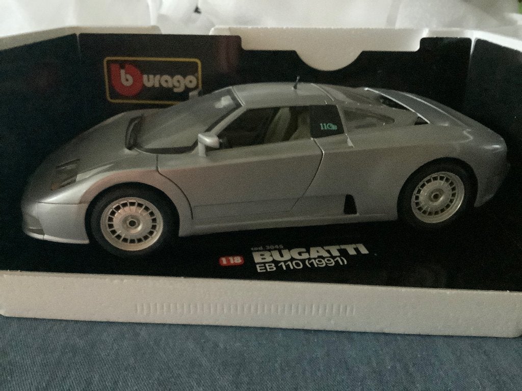 Bugatti EB110 1:18, Ophalen of Verzenden, Zo goed als nieuw, Bburago