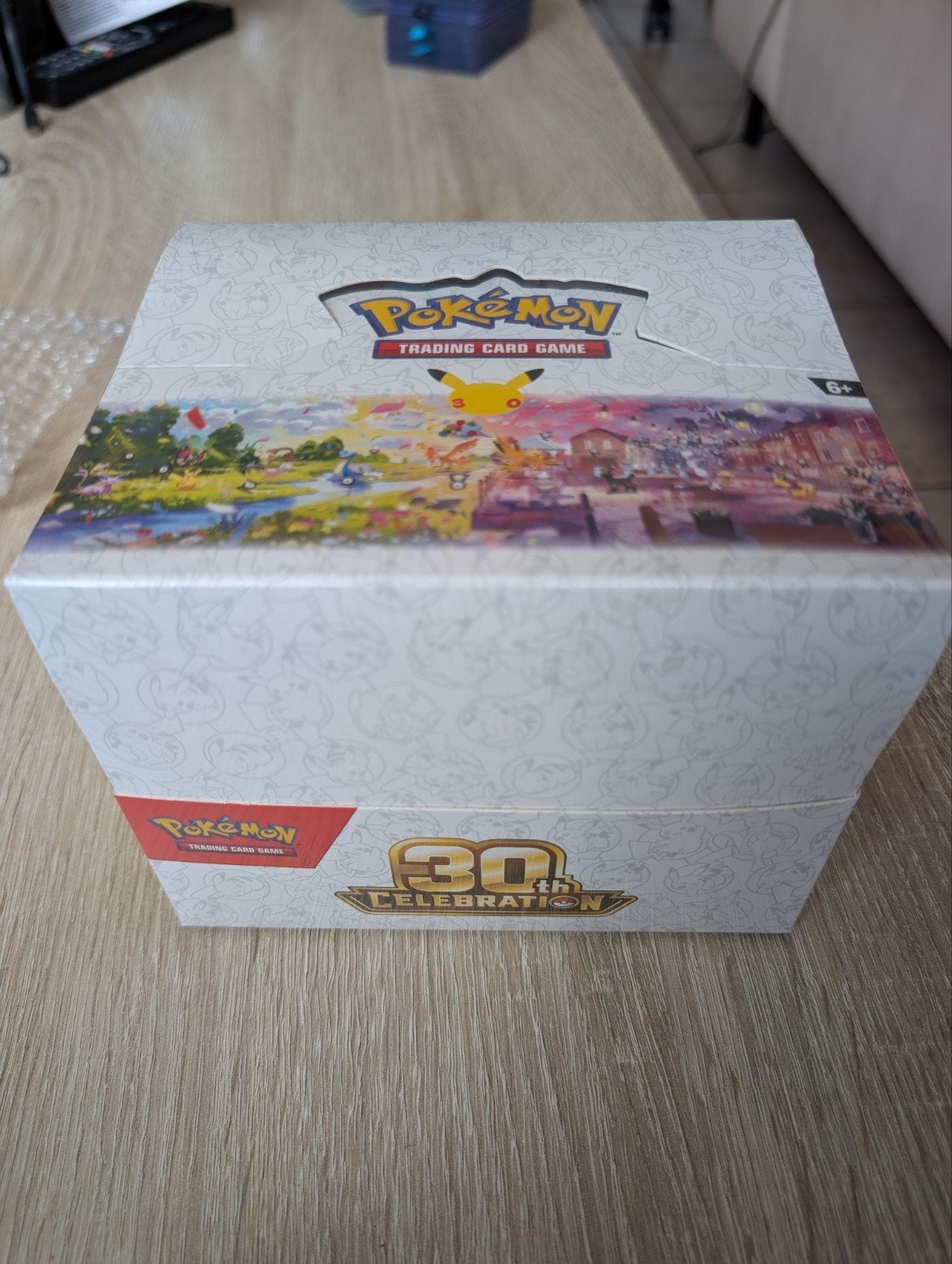 Pokémon 30th Celebration Mini Tin Display (Sealed), Ophalen of Verzenden, Nieuw, Overige typen
