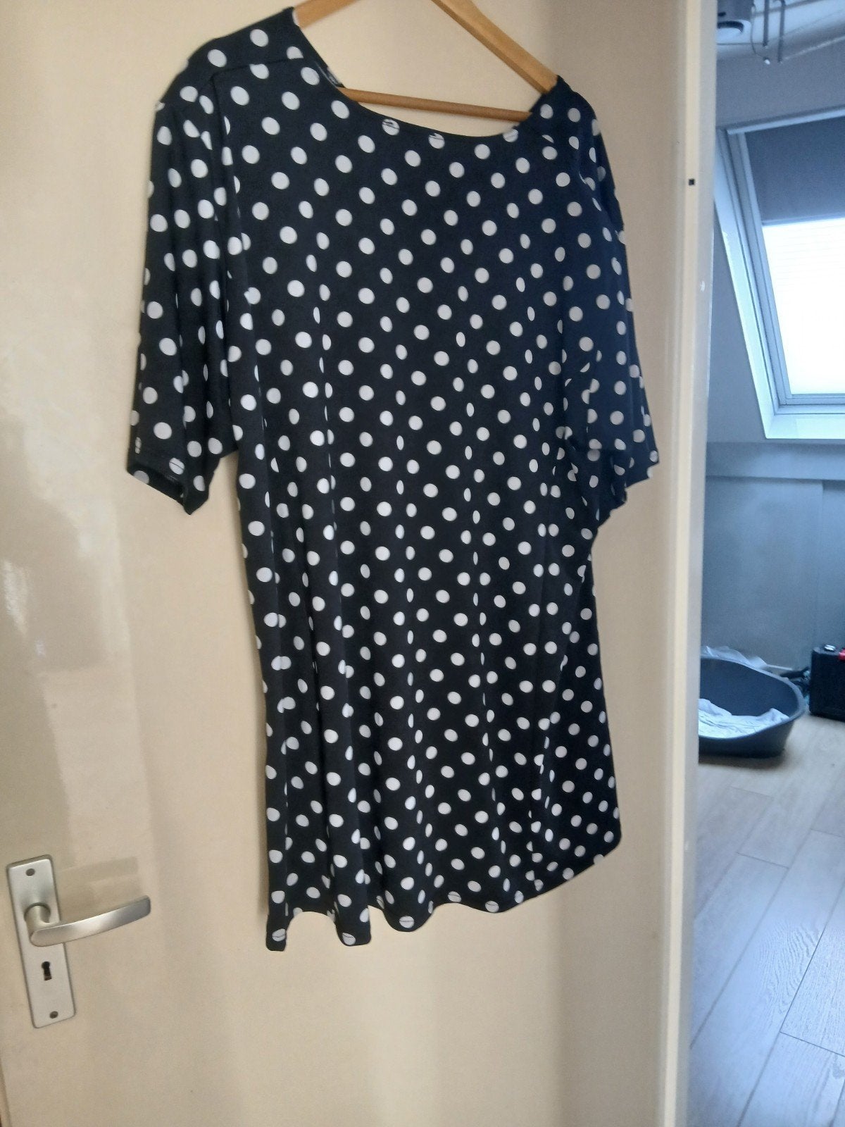 Magna Zwart-witte Tuniek met Polkadots - Maat 56/58, Kleding | Dames, Verzenden, Zwart, Maat 46/48 (XL) of groter, Korte mouw