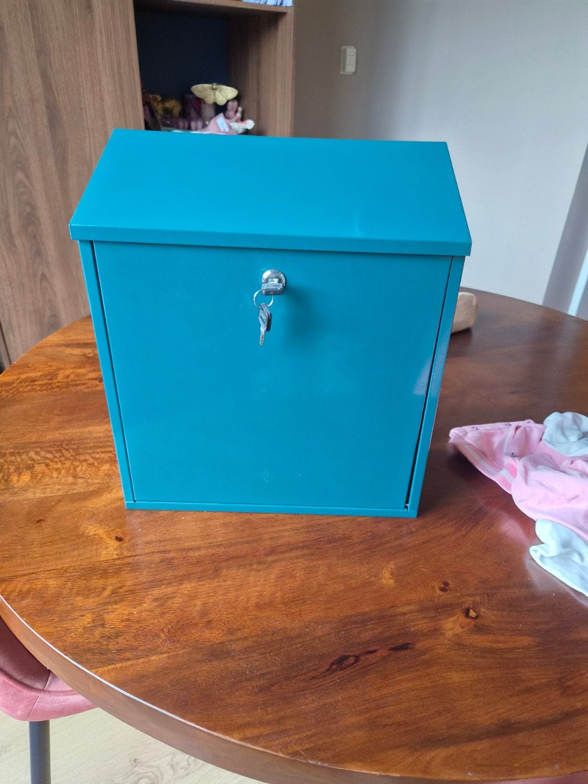 Groene Brievenbus met Sleutel Nieuw, Tuin en Terras, Brievenbussen, Ophalen, Nieuw, Aluminium