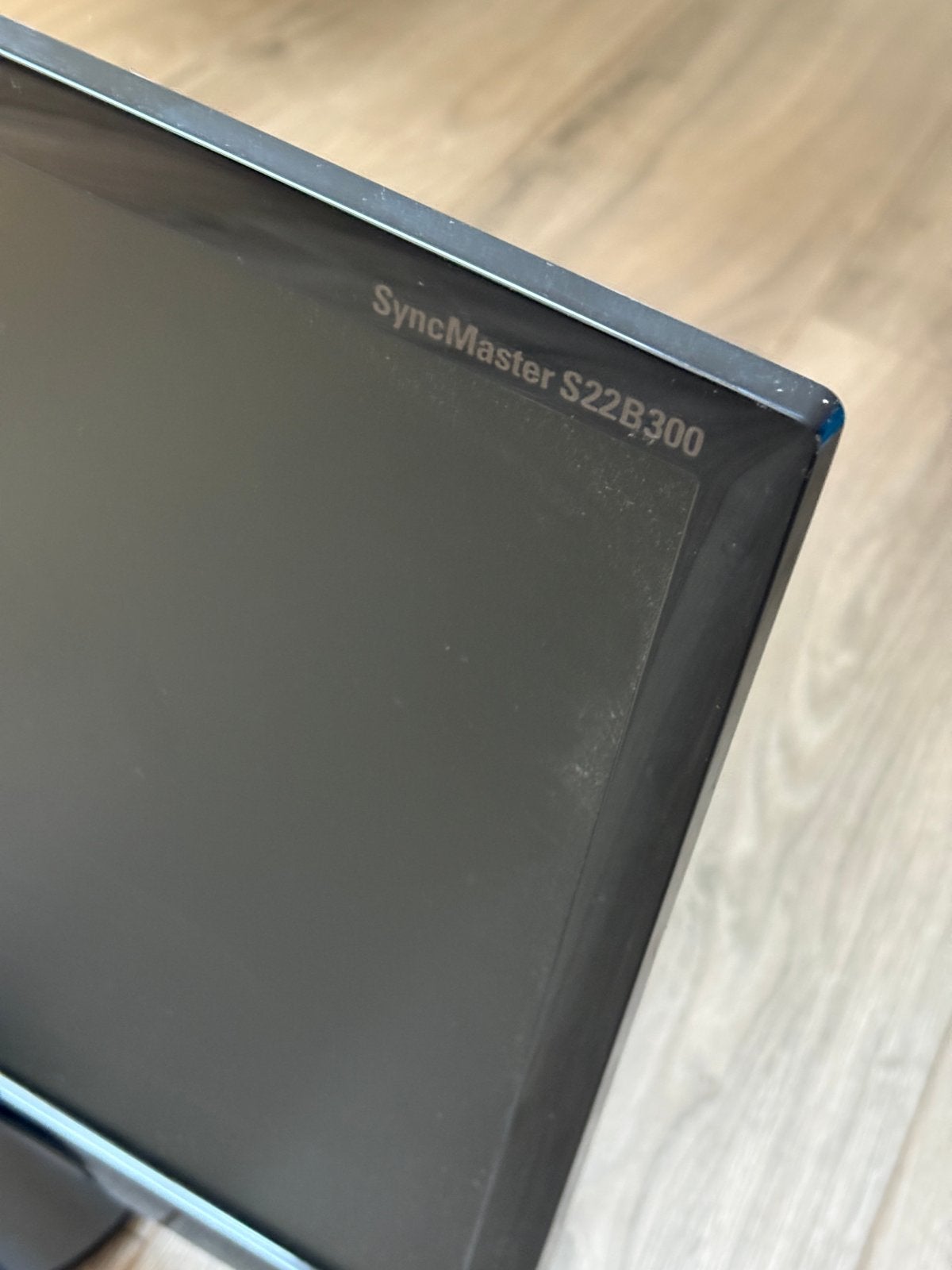 Samsung SyncMaster S22B300 Monitor - Krasvrij Scherm, Computers en Software, Monitoren, Ophalen, Gebruikt, Kantelbaar, Full HD
